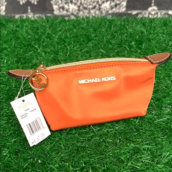 MICHAEL KORS TRAVEL XS POUCH TANGERINE - Picture 11 of 16